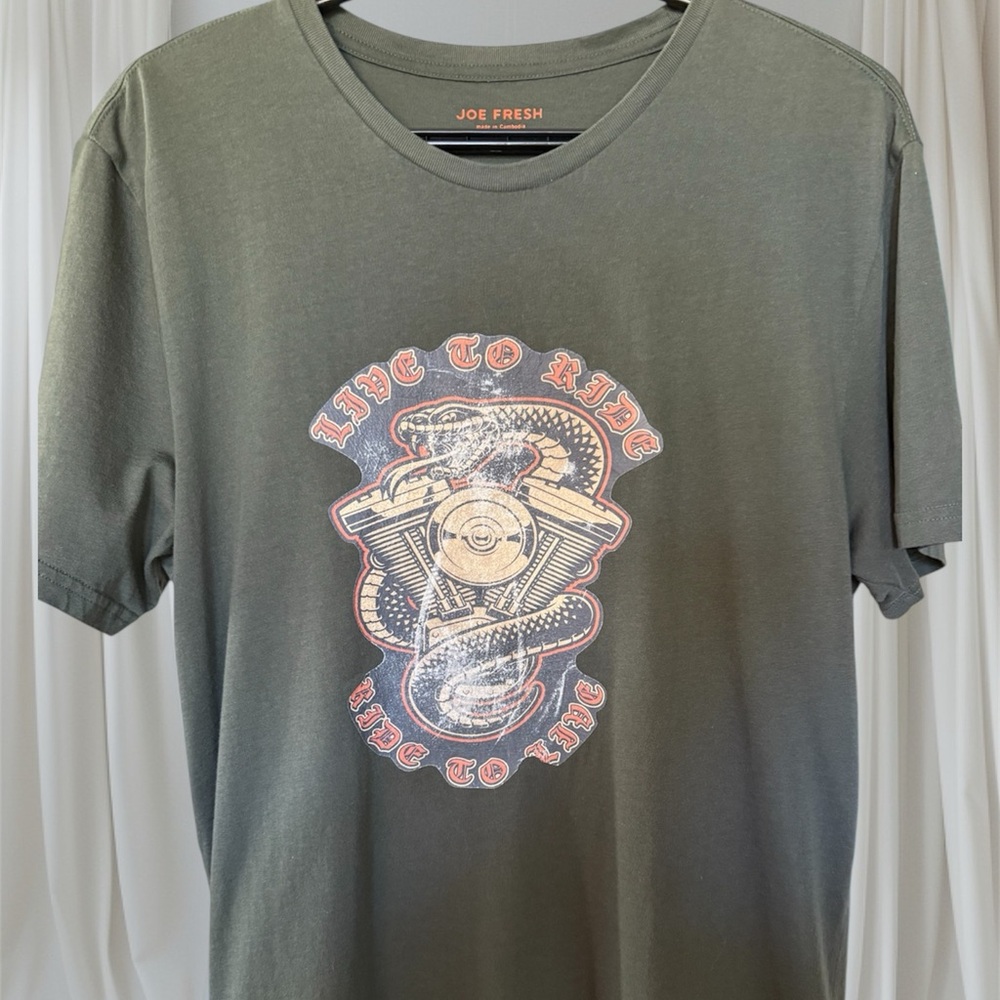 Joe Fresh Dark Green Women’s Motorcycle Tee Size Medium Cool look!